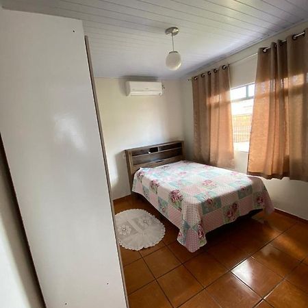 Casa Veraneio Em Zimbros - Bombinhas Bagian luar foto
